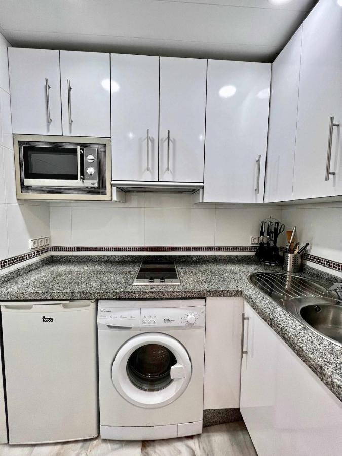 797 Holiday Rentals- Apartamento En Hotel Sunset Frente Al Mar Benalmadena Exterior photo